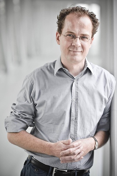 Prof. Diederik van de Beek